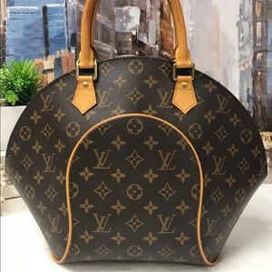 Louis Vuitton Ellipse MM